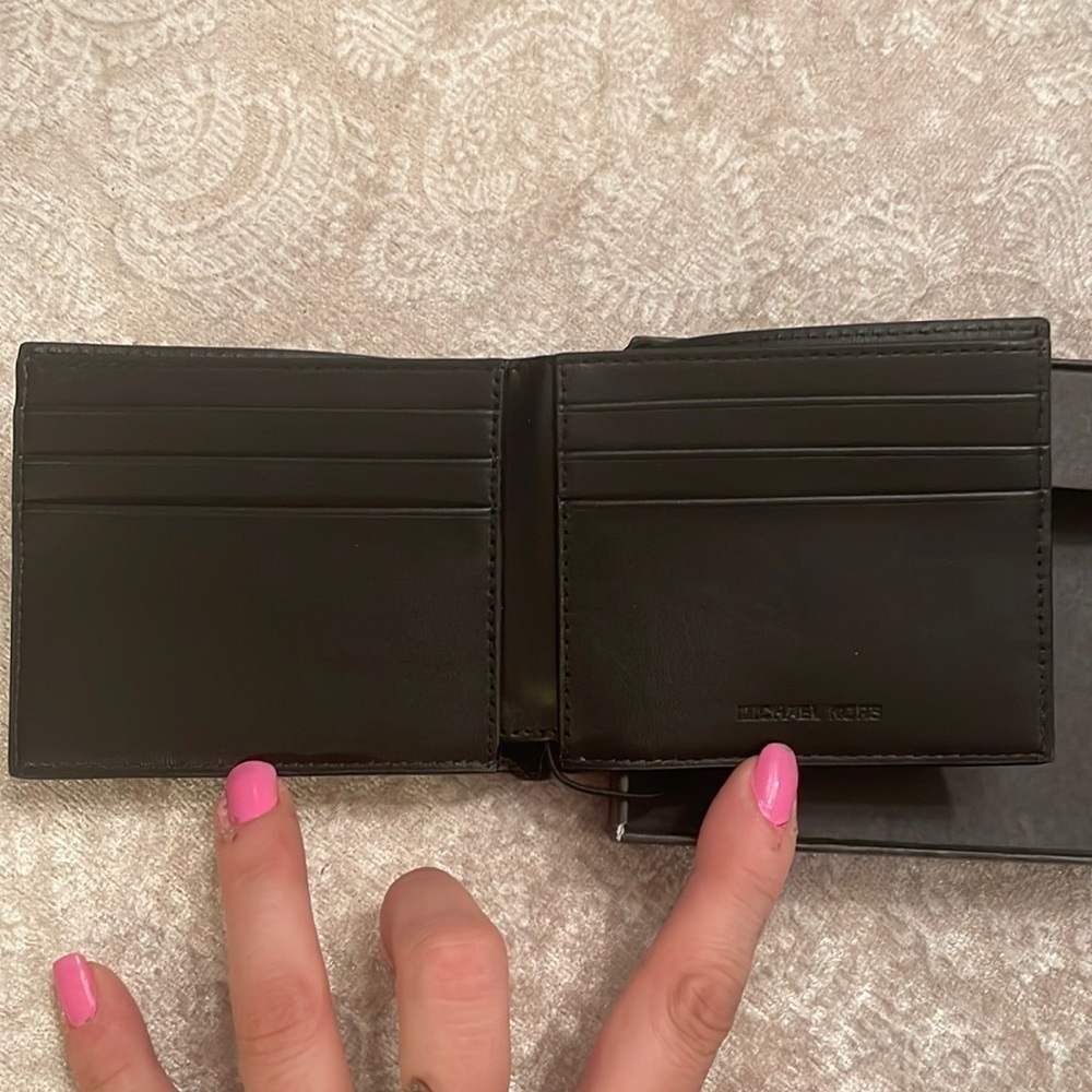 Brand New Michael Kors Genuine Leather Slim Billfold Black Men’s Andy Wallet - Picture 6 of 13